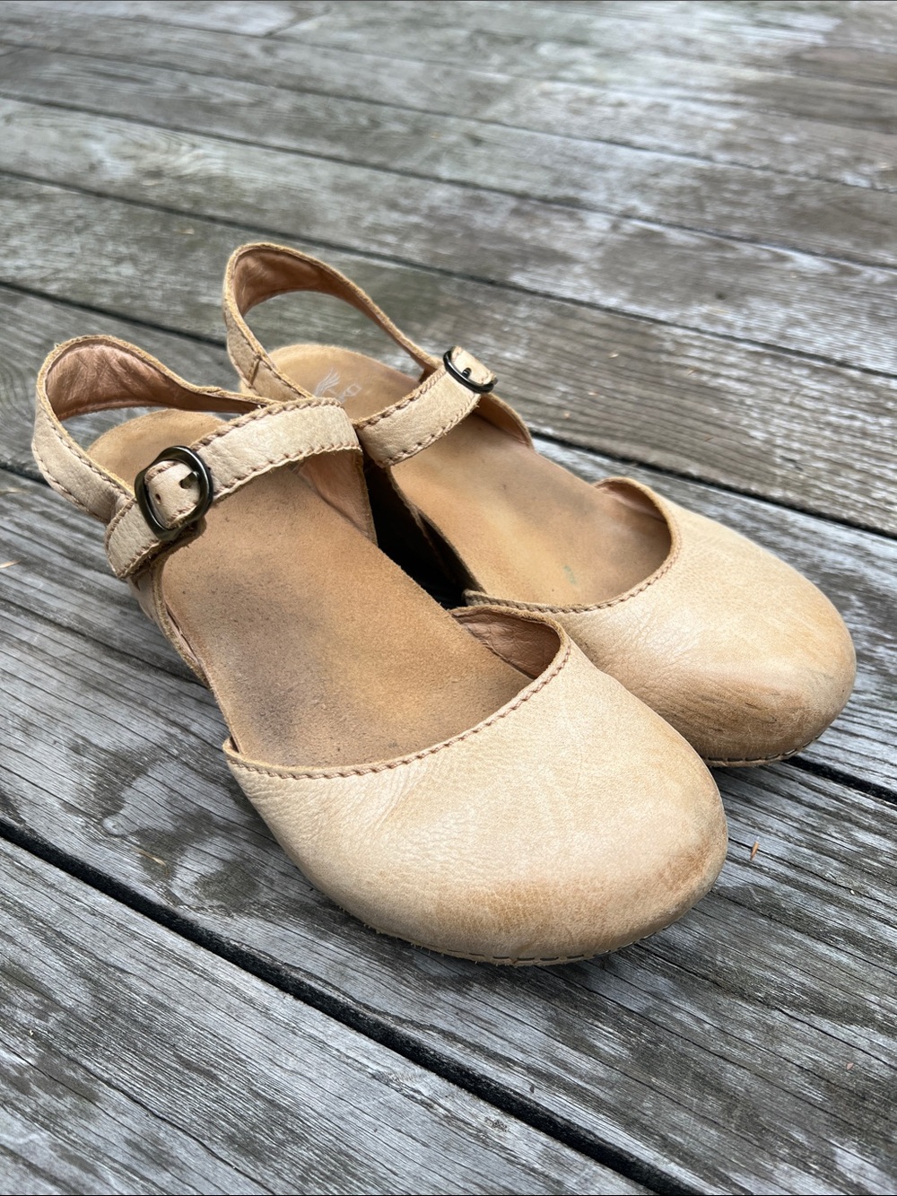 Dansko Tiffani Heeled Sandal, Tan Milled Burnished, 39